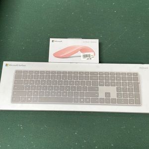 Microsoft Arc Mouse and Surface Keyboard Bundle